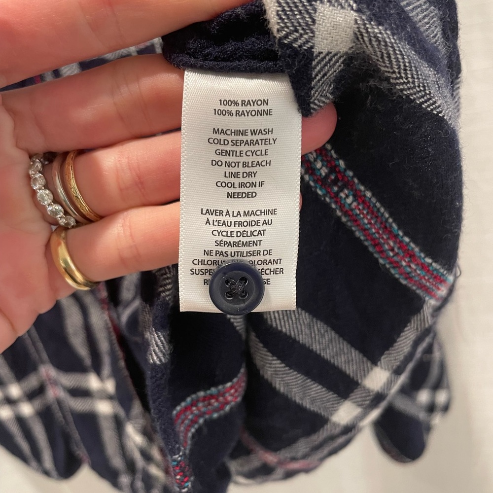 Beachlunchlounge Flannel button down. - Picture 2 of 4